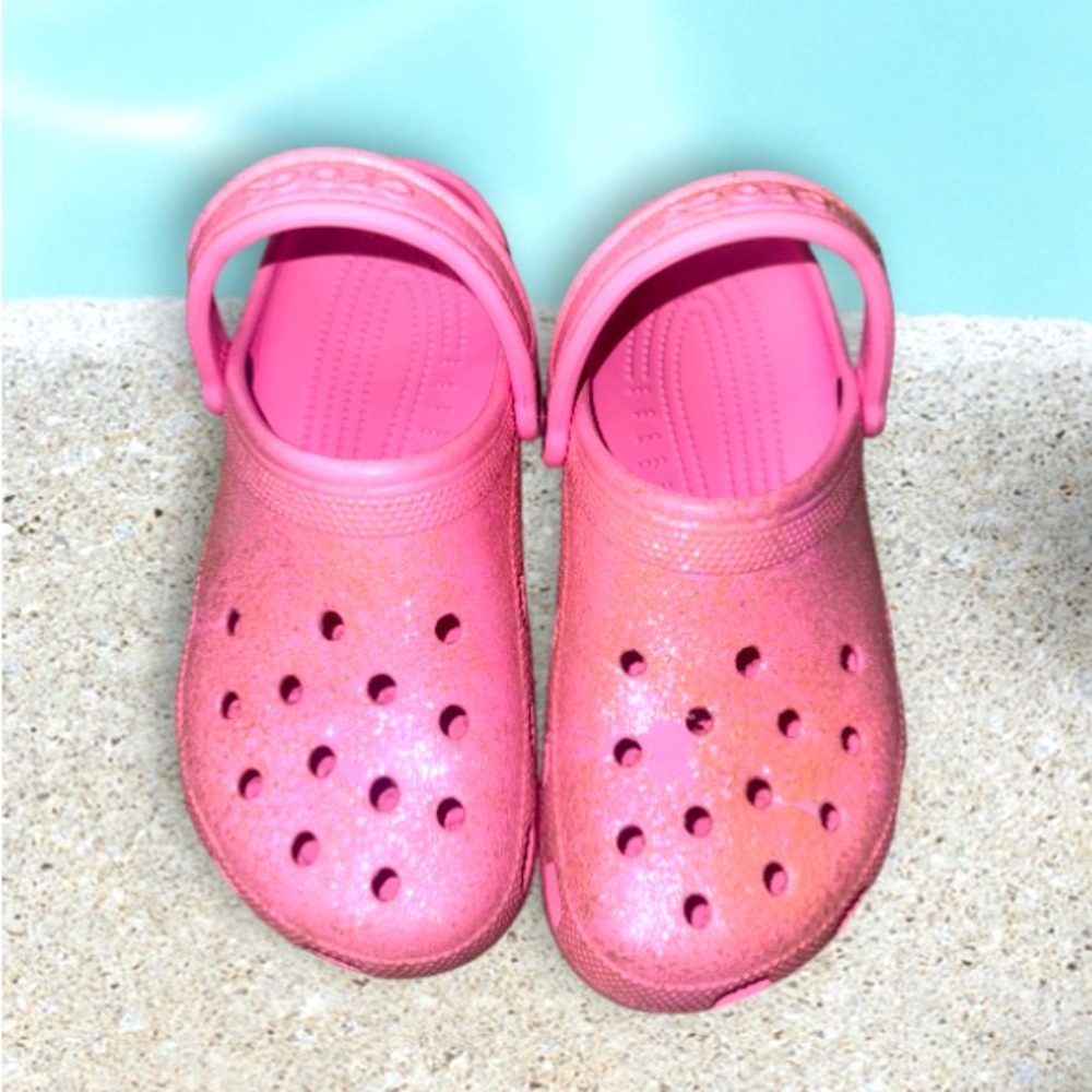 Crocs Classic pink sparkle clogs women’s sandals shoes size 8